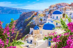 ¡CHOLLO SANTORINI! Vuelos directos + 7 noches por solo 258€